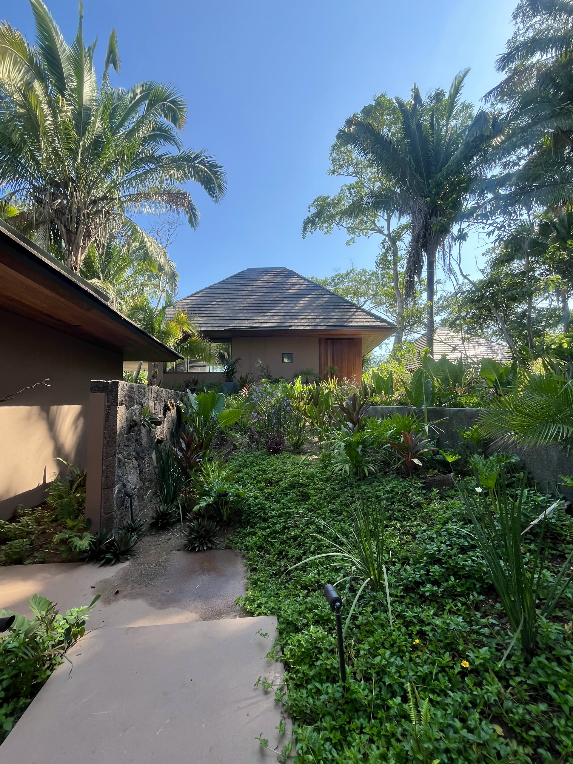 Villa 27